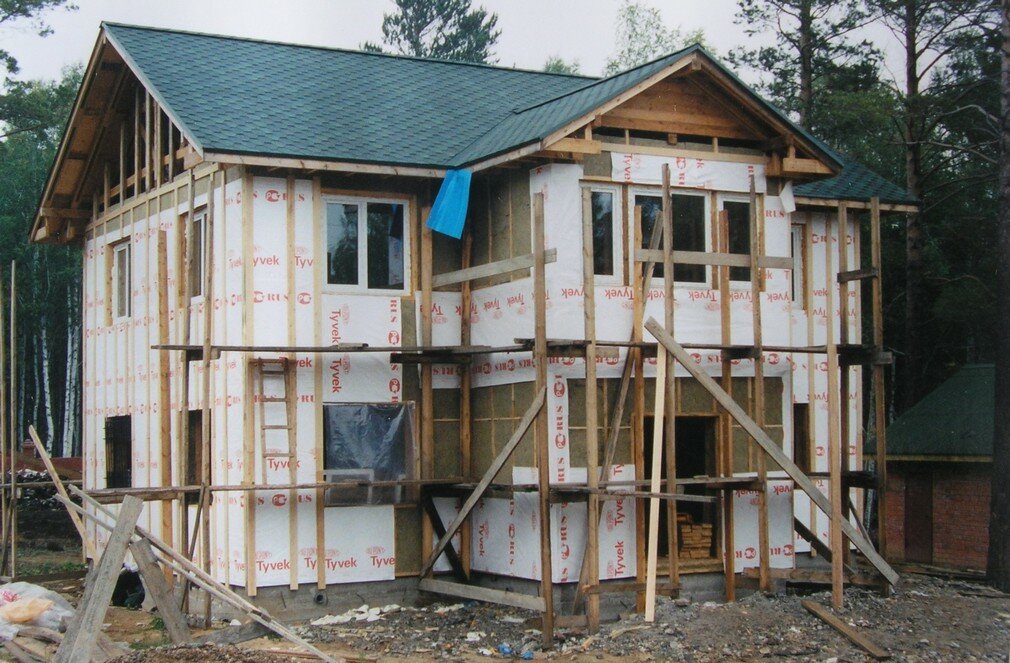 3 способа гидроизоляции стен деревянного дома